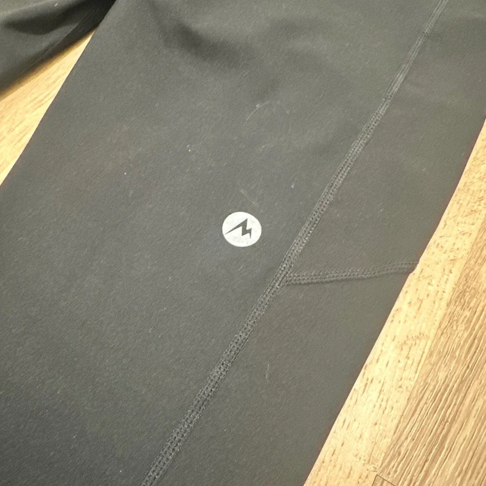 Marmot‎ | Women's Black Gray Athletic Workout Capri Cropped Leggings, Size L